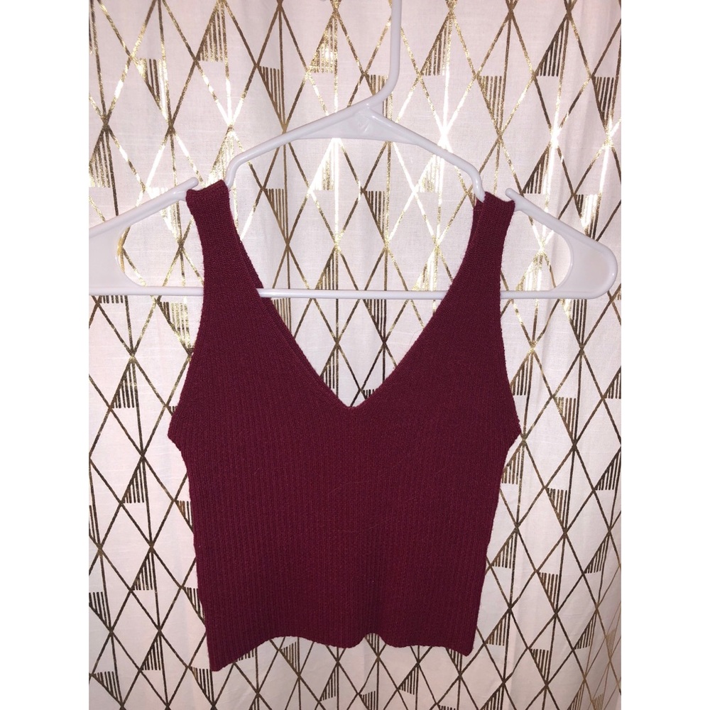 Crop top. Only worn once.